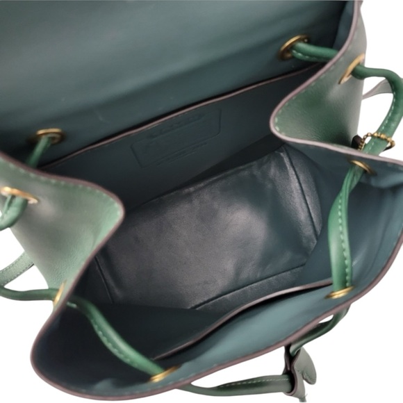 Coach VTG Originals 1941 Green Limited Edition Turnlock Backpack - Picture 14 of 16